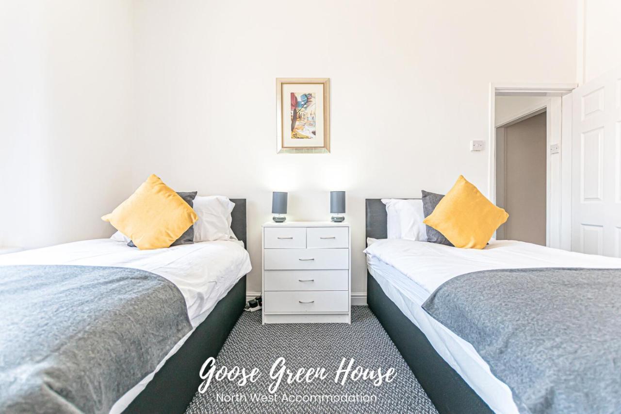 וויגאן Goose Green Contractor Accommodation מראה חיצוני תמונה