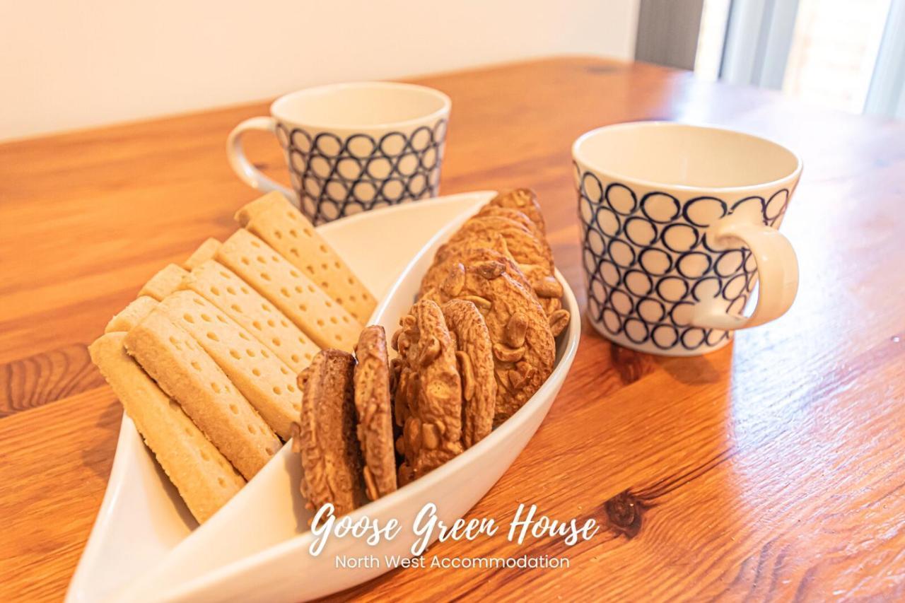 וויגאן Goose Green Contractor Accommodation מראה חיצוני תמונה