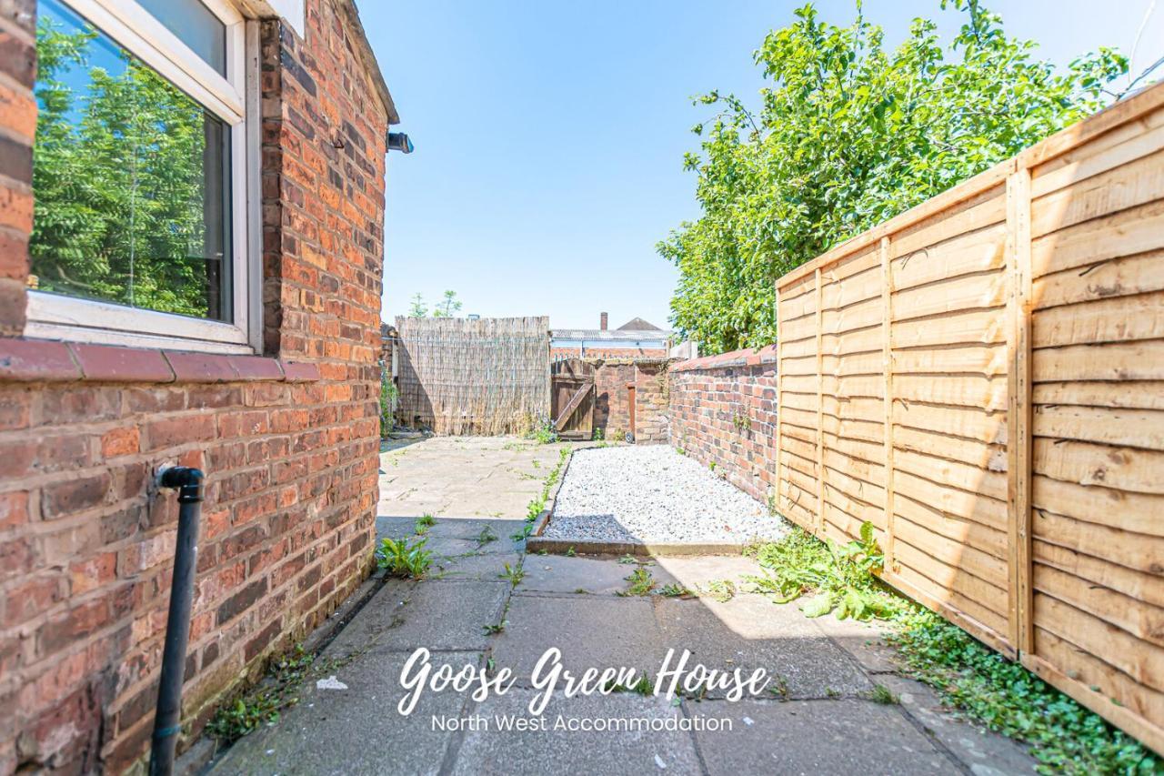 וויגאן Goose Green Contractor Accommodation מראה חיצוני תמונה