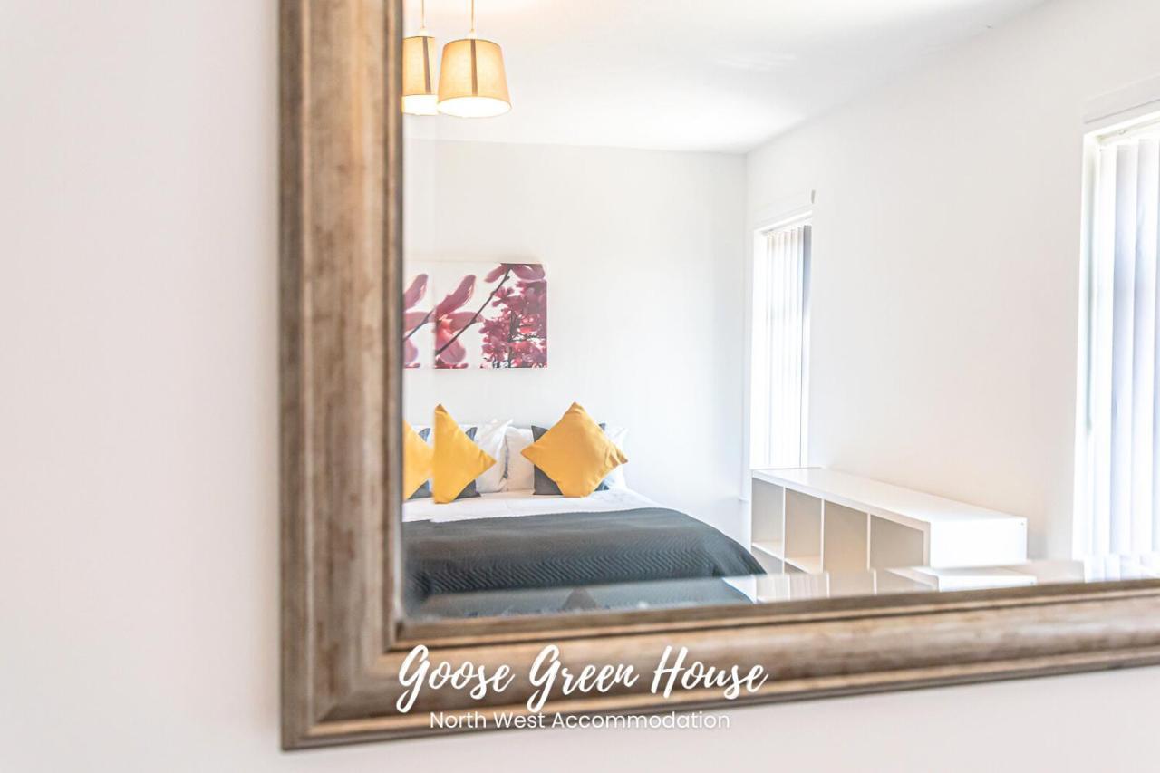 וויגאן Goose Green Contractor Accommodation מראה חיצוני תמונה
